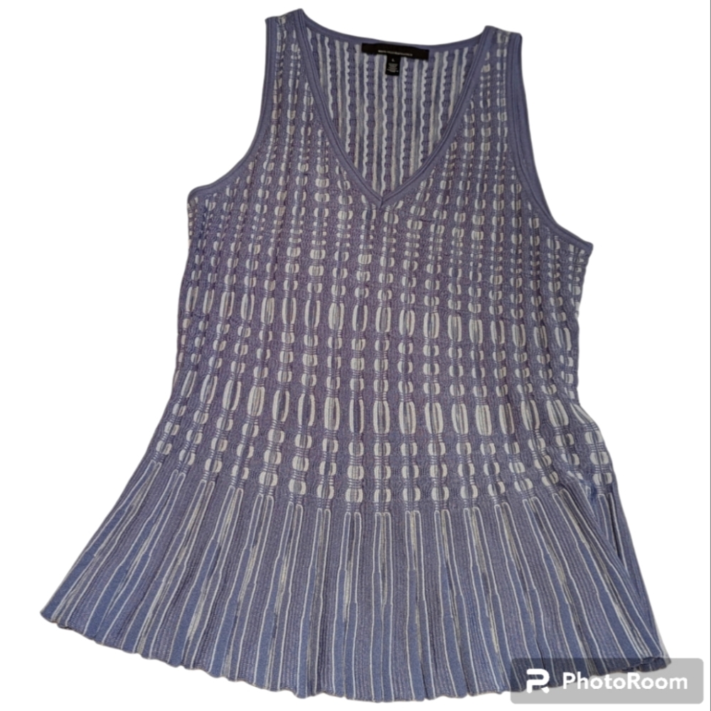 White House Black Market mixed stitch peplum tank size Large gray/blue